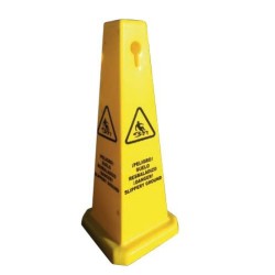 cono precaución suelo mojado