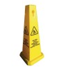 cono precaución suelo mojado