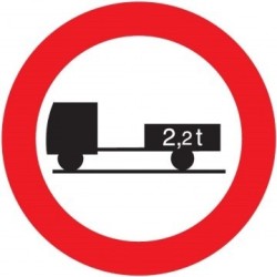 Señal MOPU R-112 Entrada prohibida a vehículos de motor con remolque en Acero